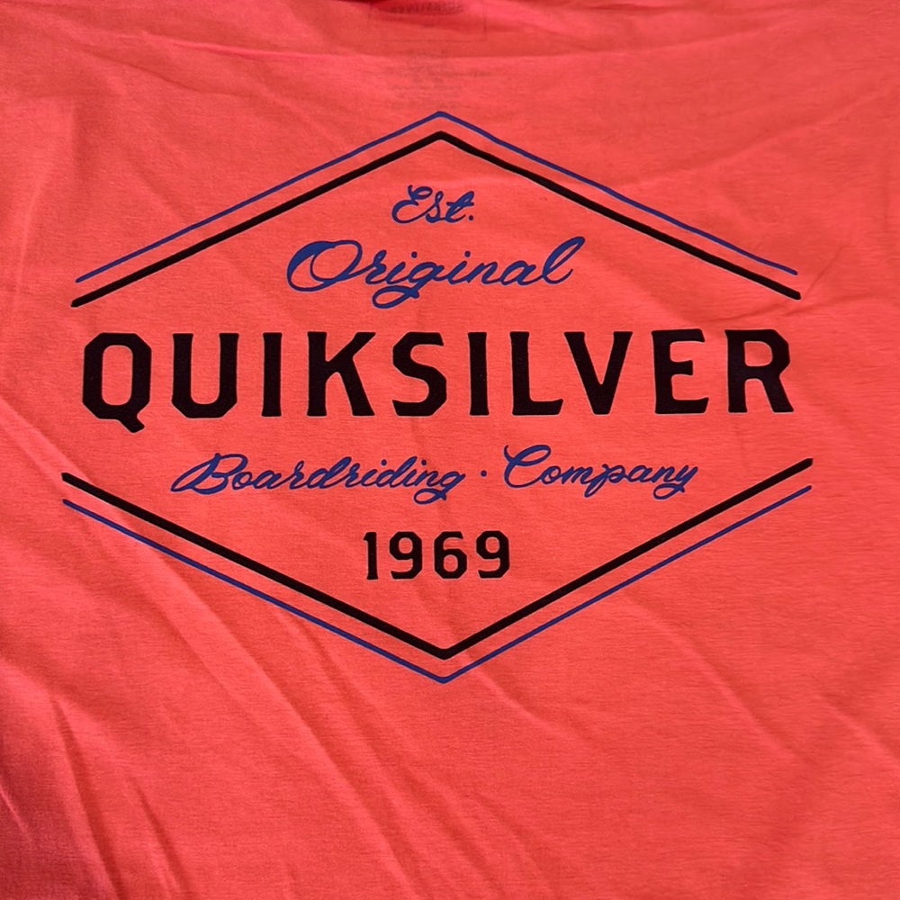 Quicksilver men’s Tshirt